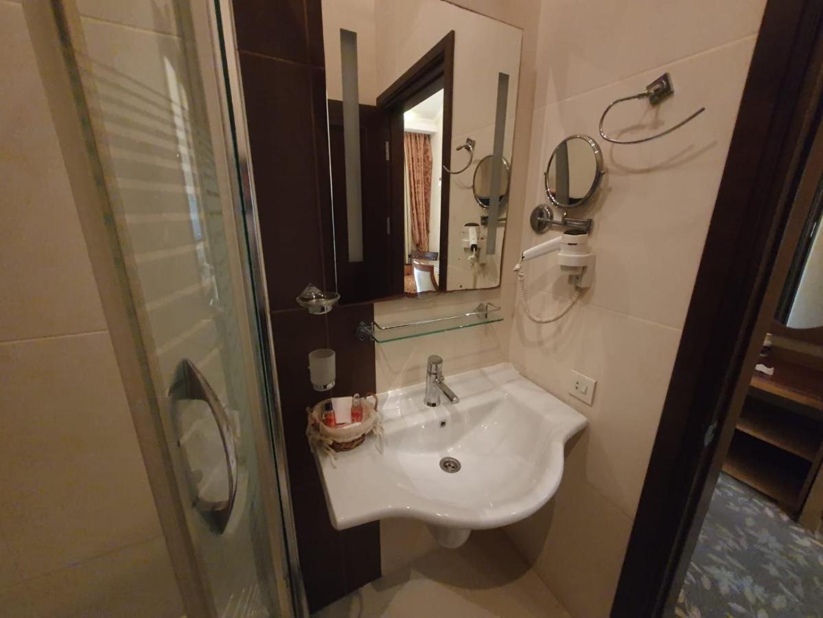 Economy Single Room