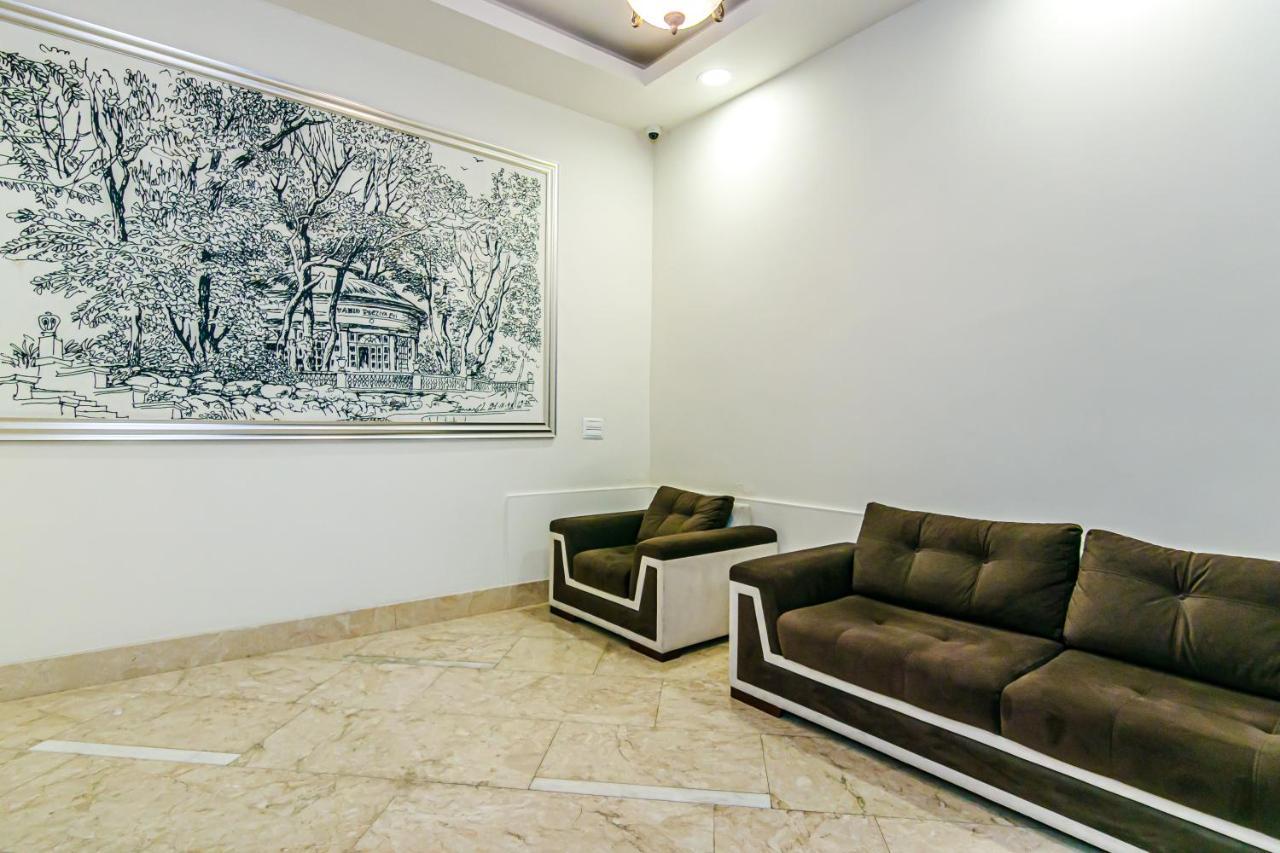 Three-Bedroom Deluxe Apartment