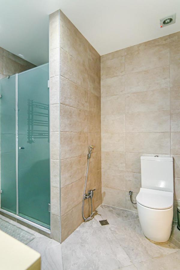 Three-Bedroom Deluxe Apartment