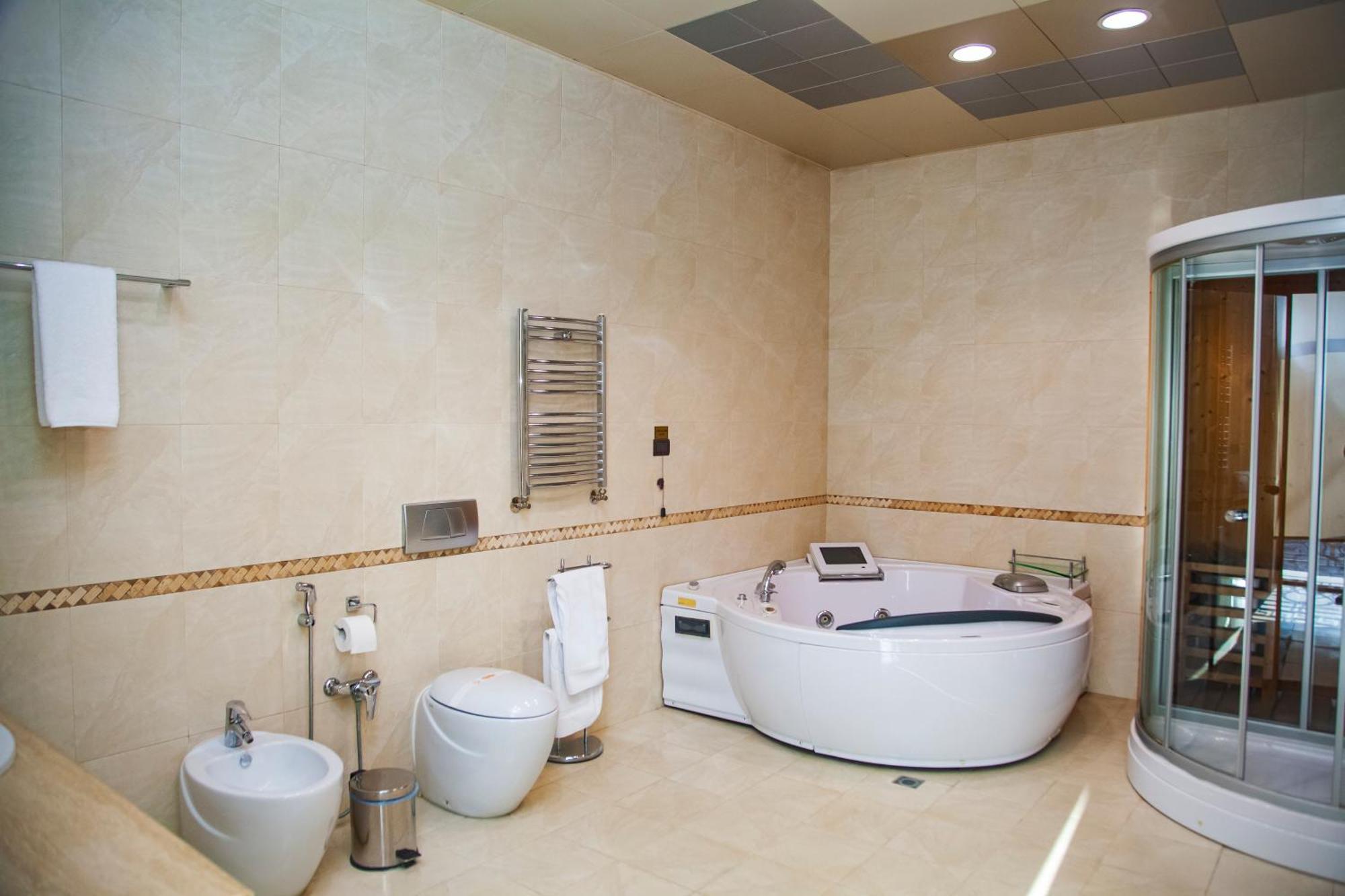 Presidential Suite