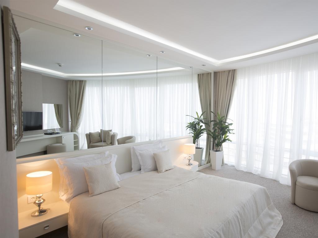 Junior Suite,1226236781:JPEG