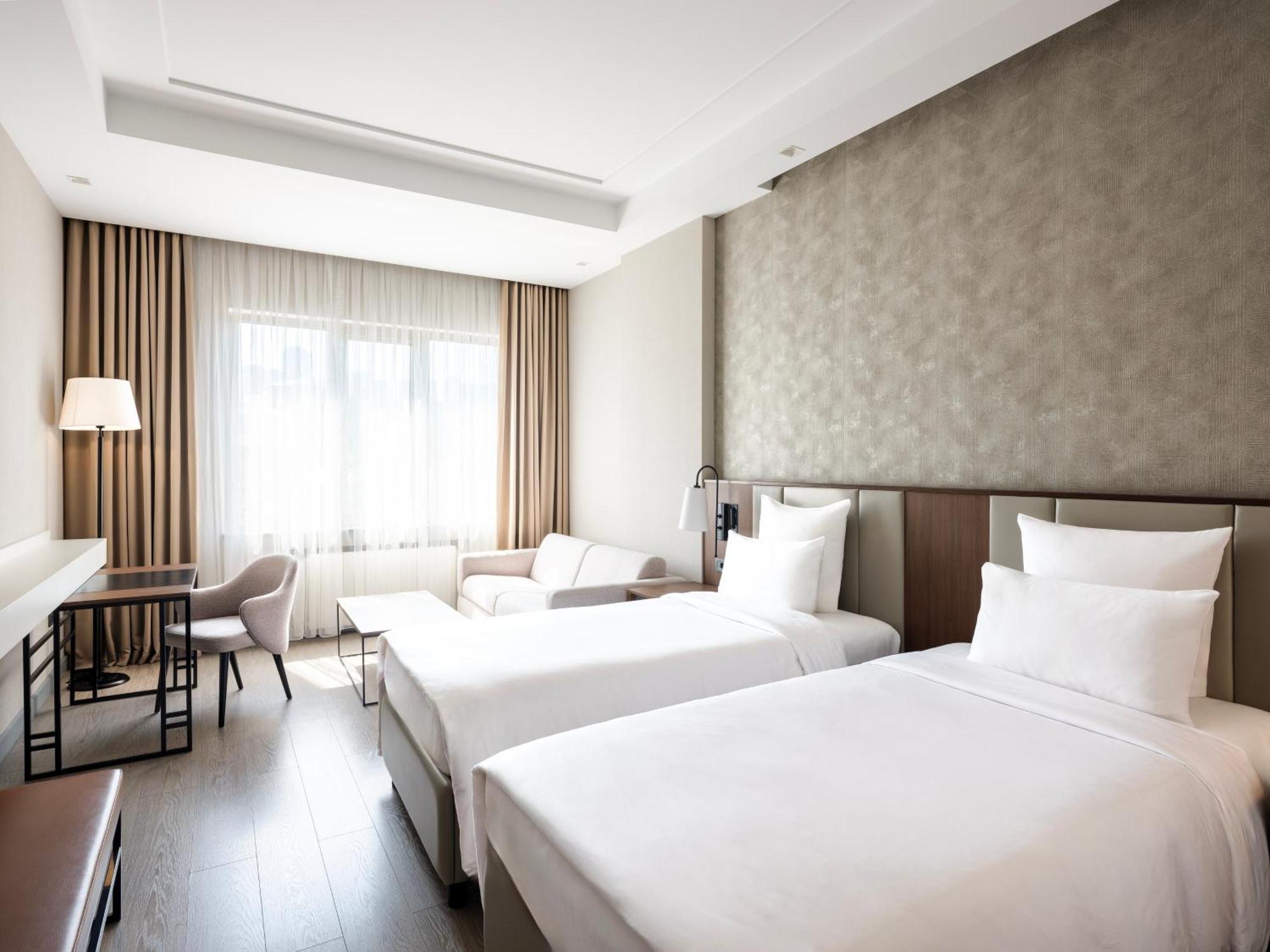 Standard Double or Twin Room,1733283754:JPEG