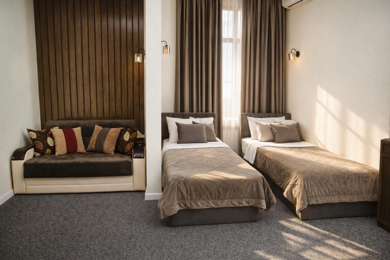Deluxe Twin Room