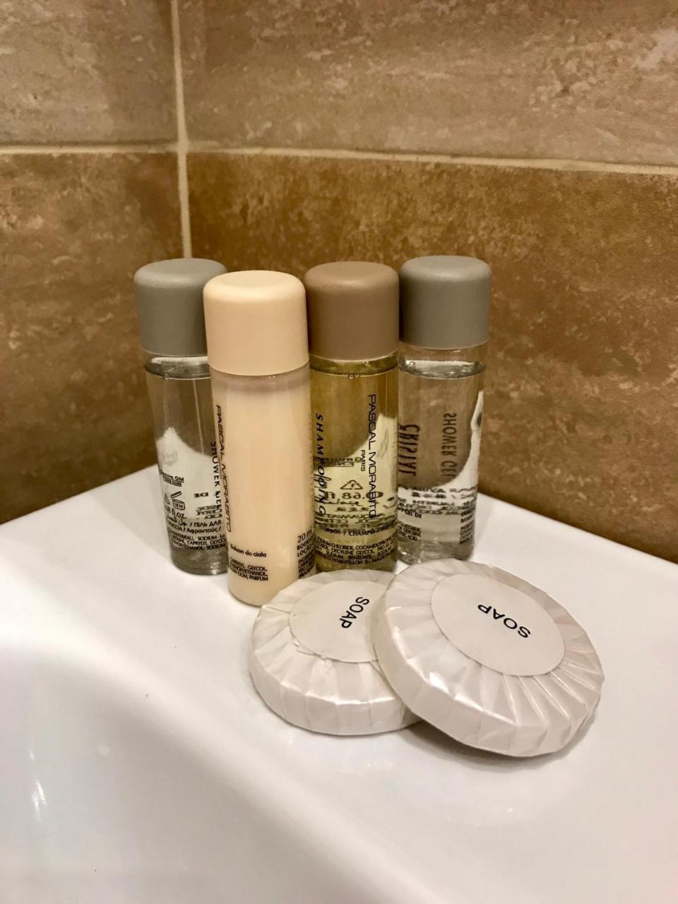 Two-Bedroom Apartment,754055452:JPEG