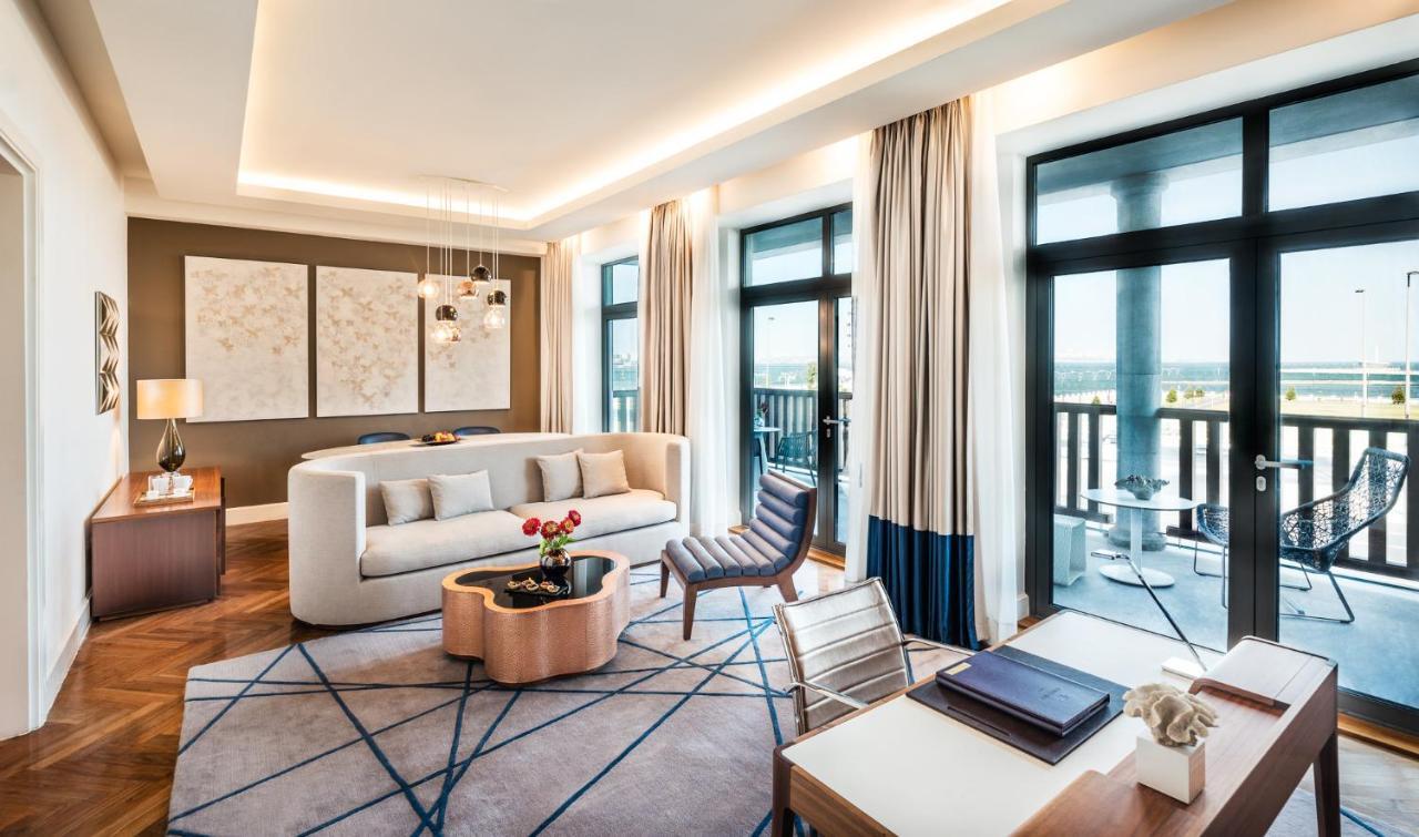 Suite, with 1 King, Sea view,1278080938:JPEG