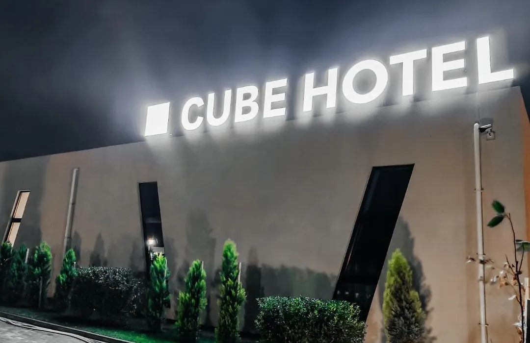 Cube Hotel Sea Breeze-1