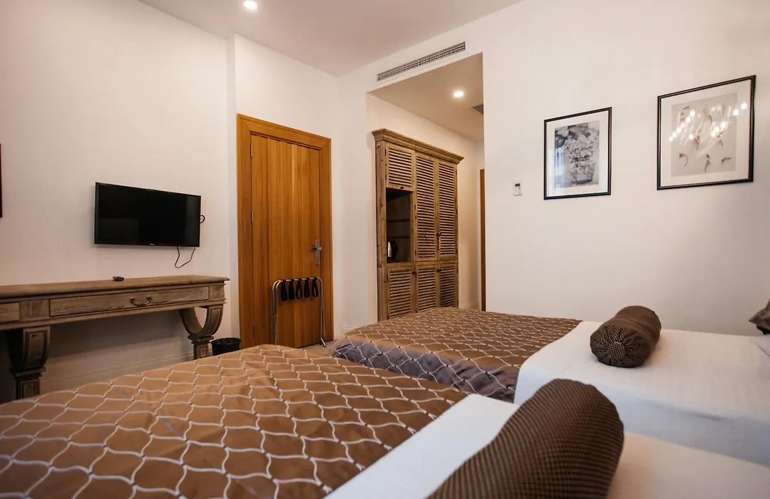 Shirvanshah Hotel-1