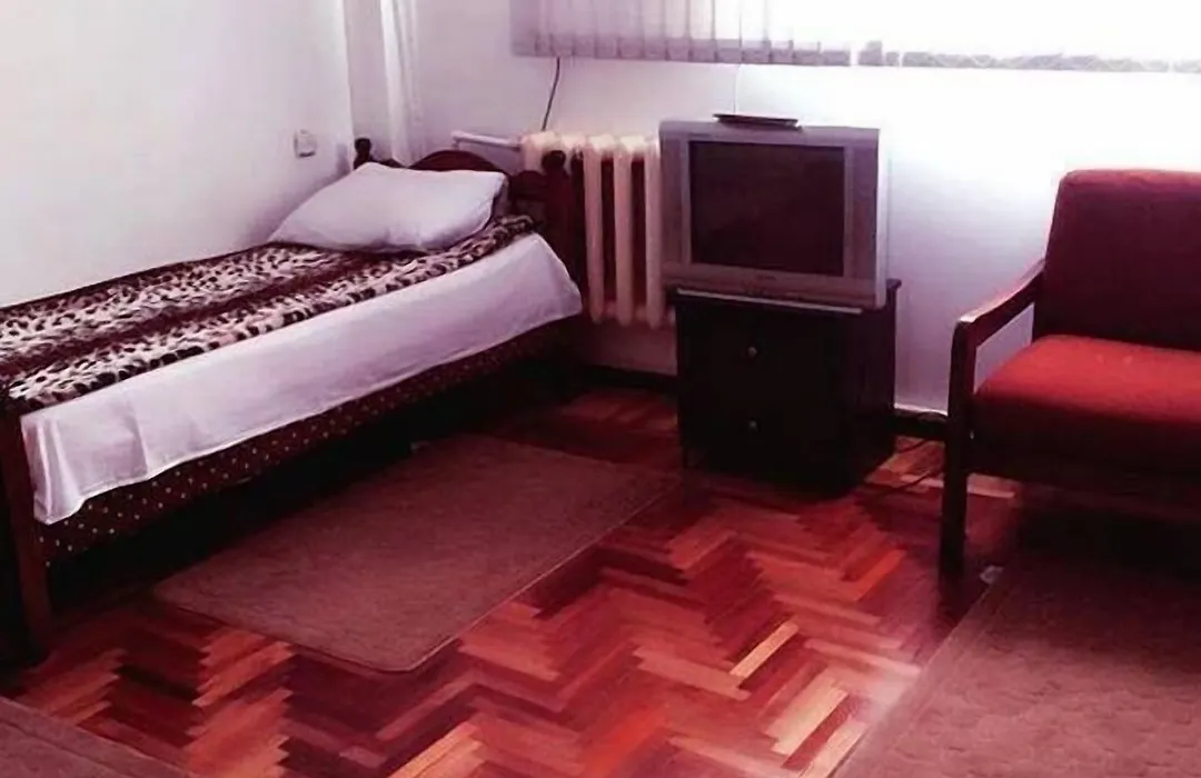 Naftalan Hostel-1