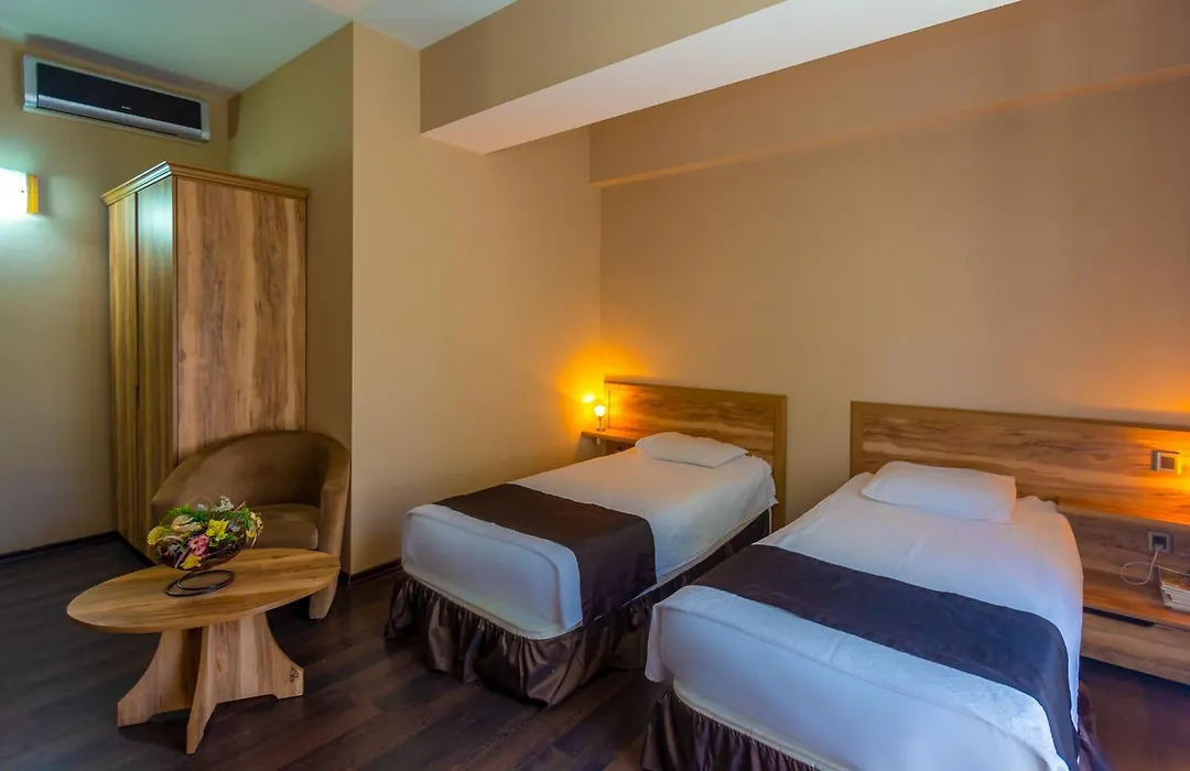 Diplomat Hotel Baku-1