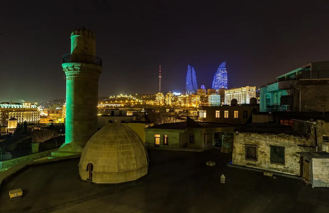 Iva Hotel Old City Baku-1