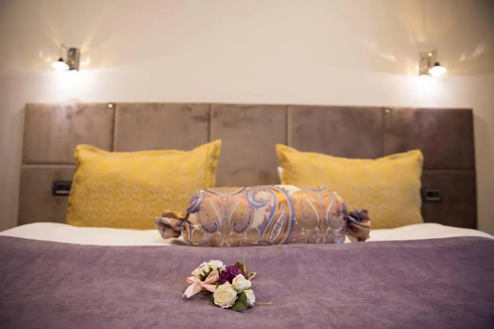 West Shine Boutique Hotel-1