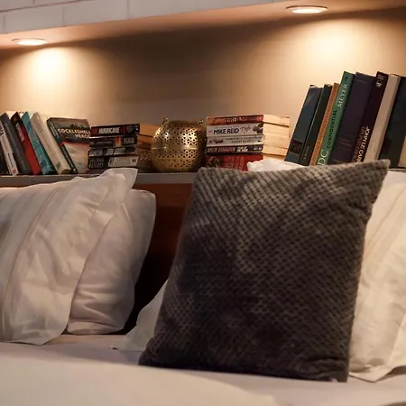 Baku Luxurious Apartments-3