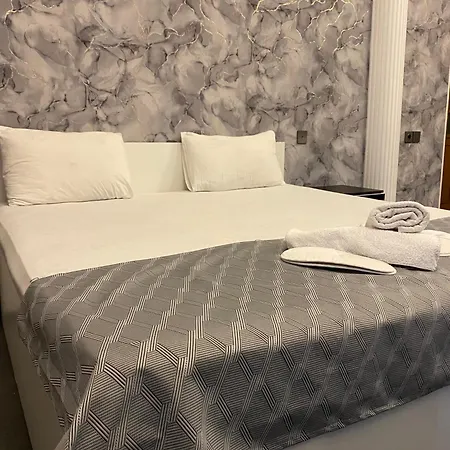 Badamdar Hotel-3