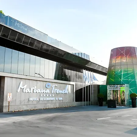 Mariana Trench Hotel & Leisure Resort-3