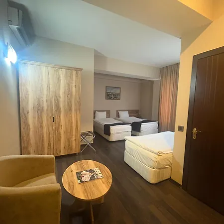 Diplomat Hotel Baku-2