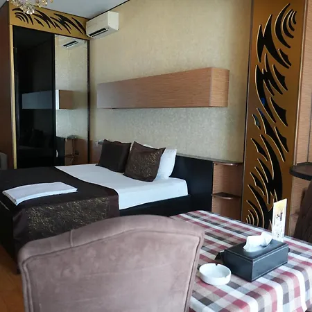 Bayil Breeze Hotel & Restaurant-2