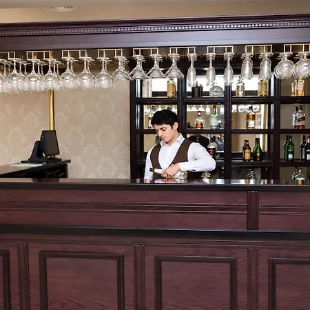 Rose Inn Hotel-2