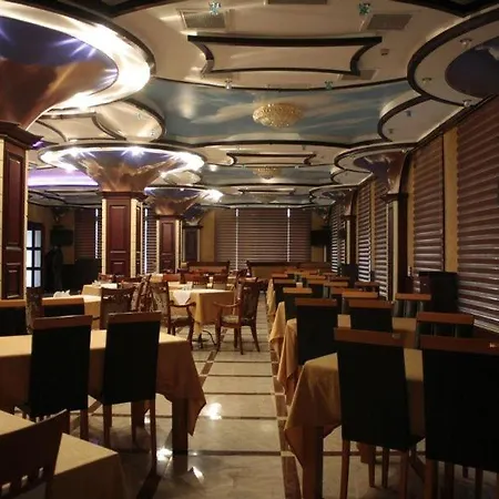 Premier Deluxe Hotel And Spa-3