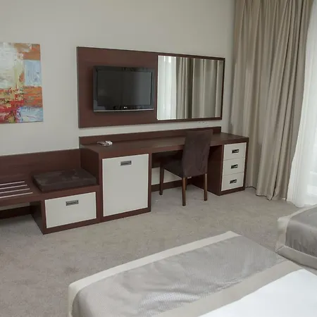 Black Mount Hotel-3