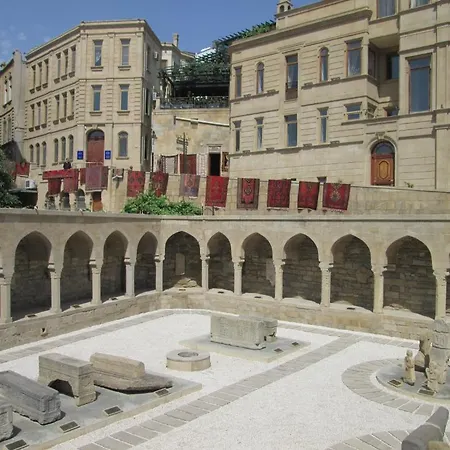 Azeri Hotel-2