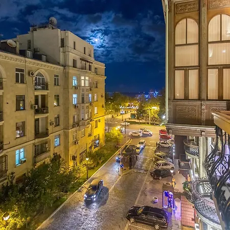 Iva Hotel Old City Baku-3