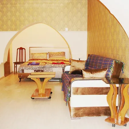 Apartment In Old City Baku-2